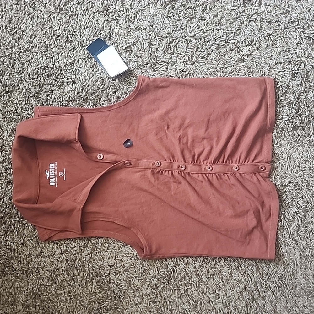 Hollister Crop Top